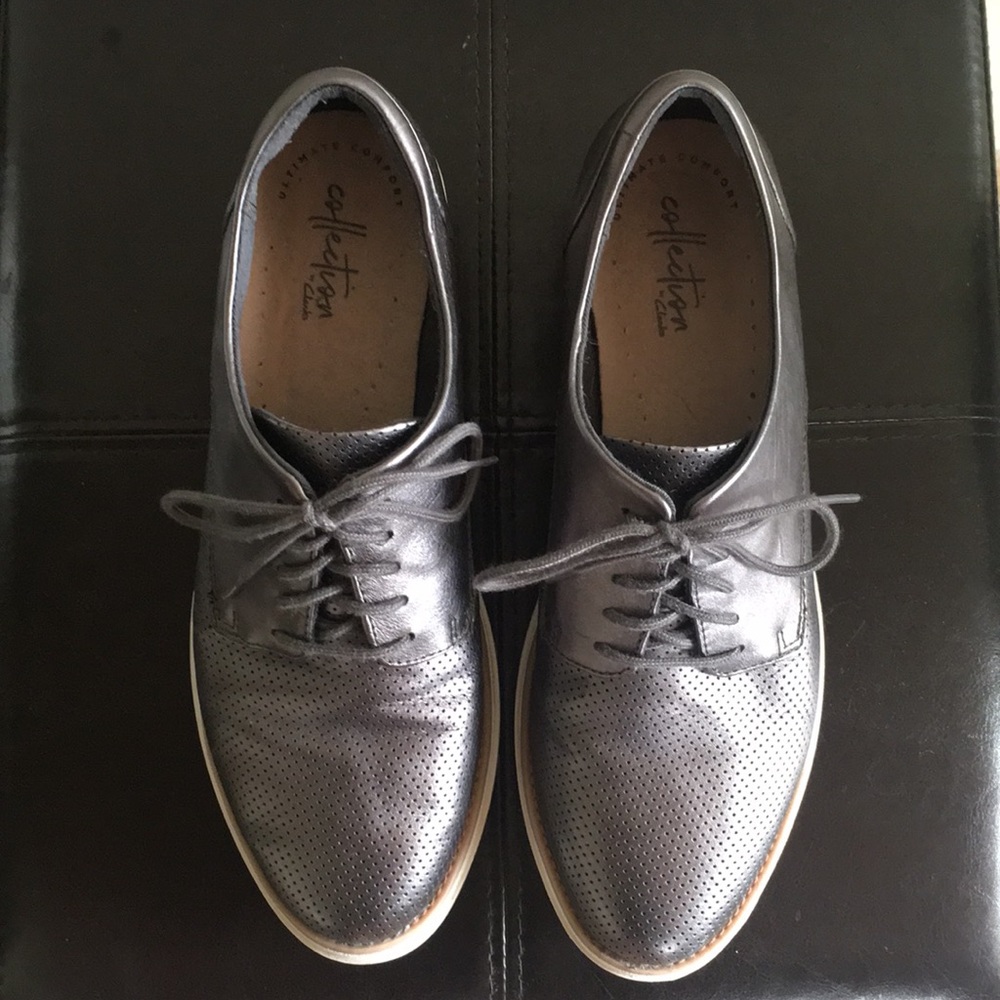 Clarks Metallic Oxfords